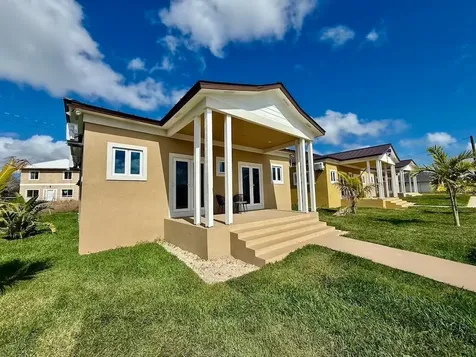 Silver Coin Lane #7 Grand Bahama Freeport BS