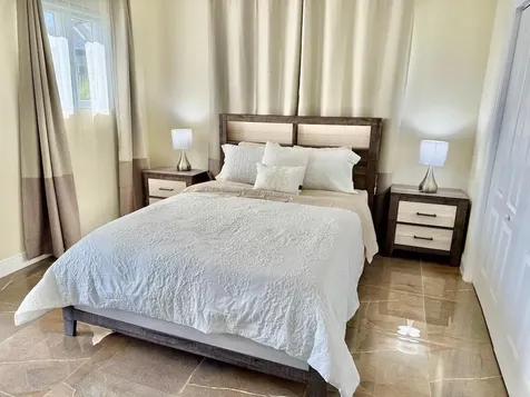 Silver Coin Lane #7 Grand Bahama Freeport BS