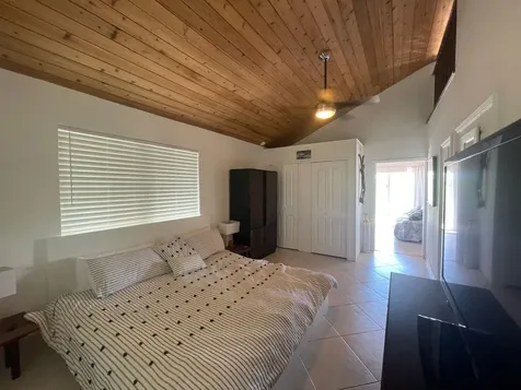 Turning Tides Harbour Isl Eleuthera BS