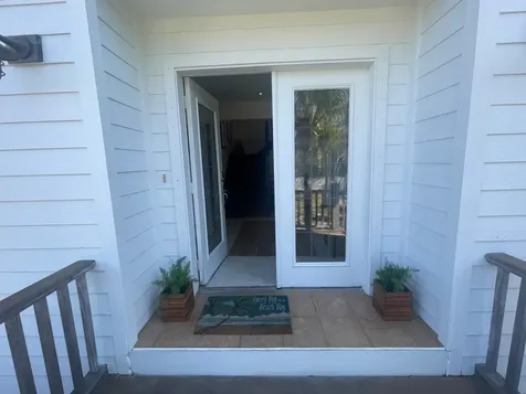 Turning Tides Harbour Isl Eleuthera BS