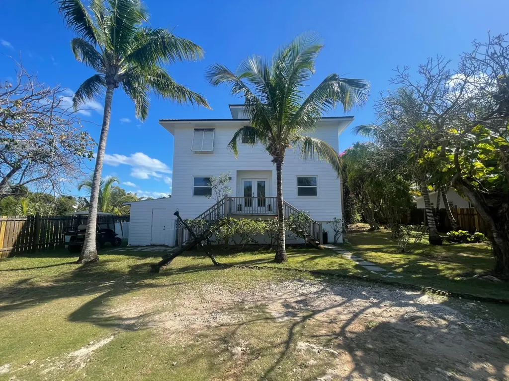 Turning Tides Harbour Isl Eleuthera BS