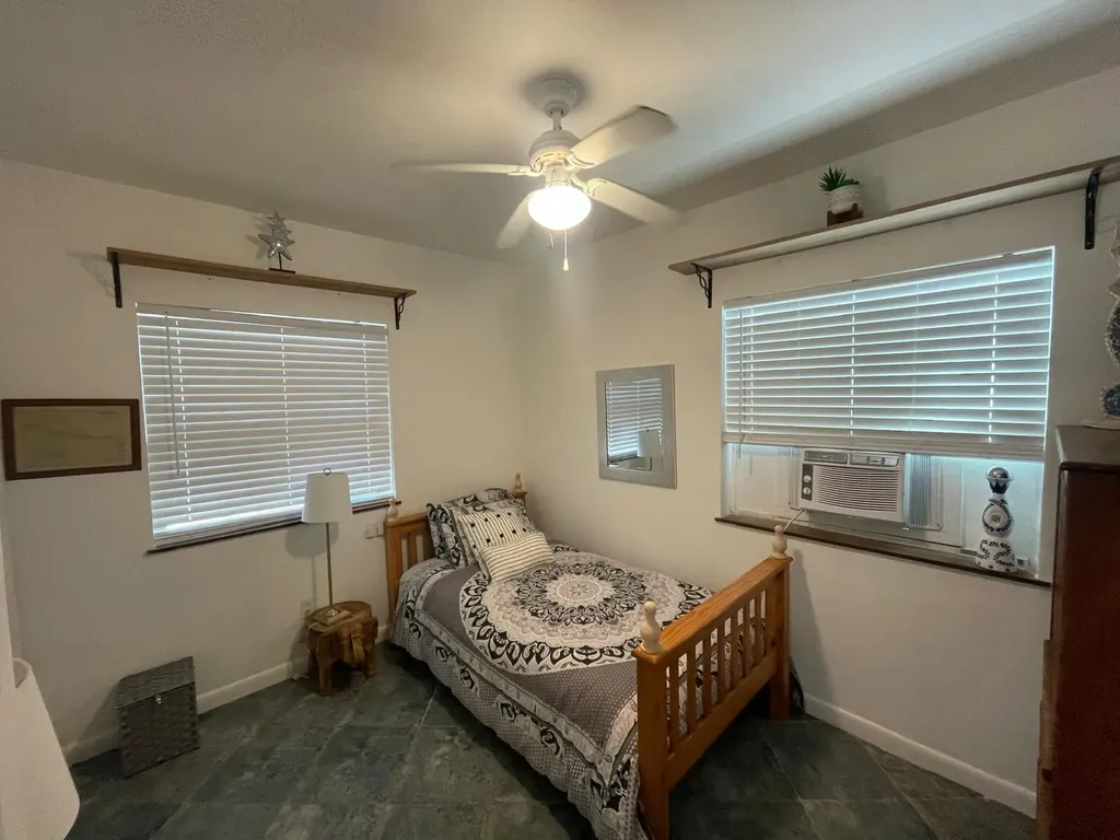 Turning Tides Harbour Isl Eleuthera BS