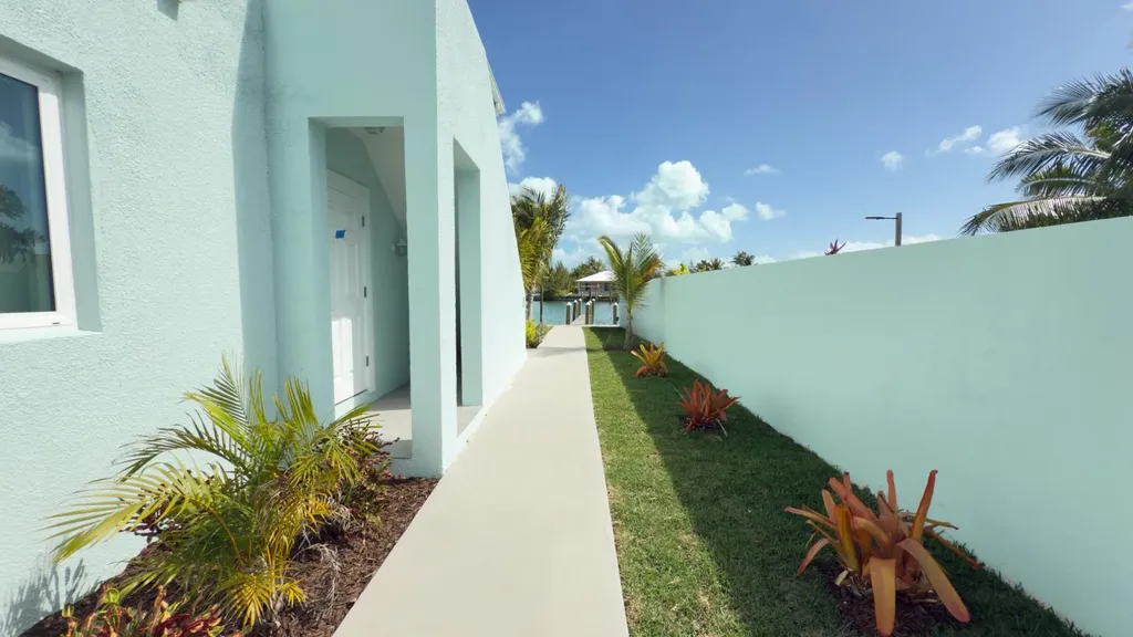 Atlantis #2121 Abaco BS