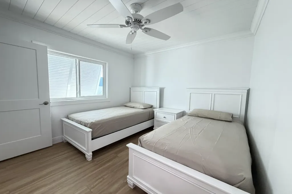 Atlantis #2121 Abaco BS