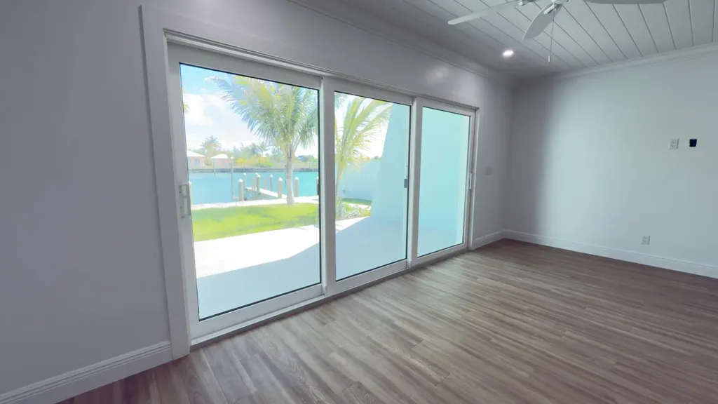 Atlantis #2121 Abaco BS