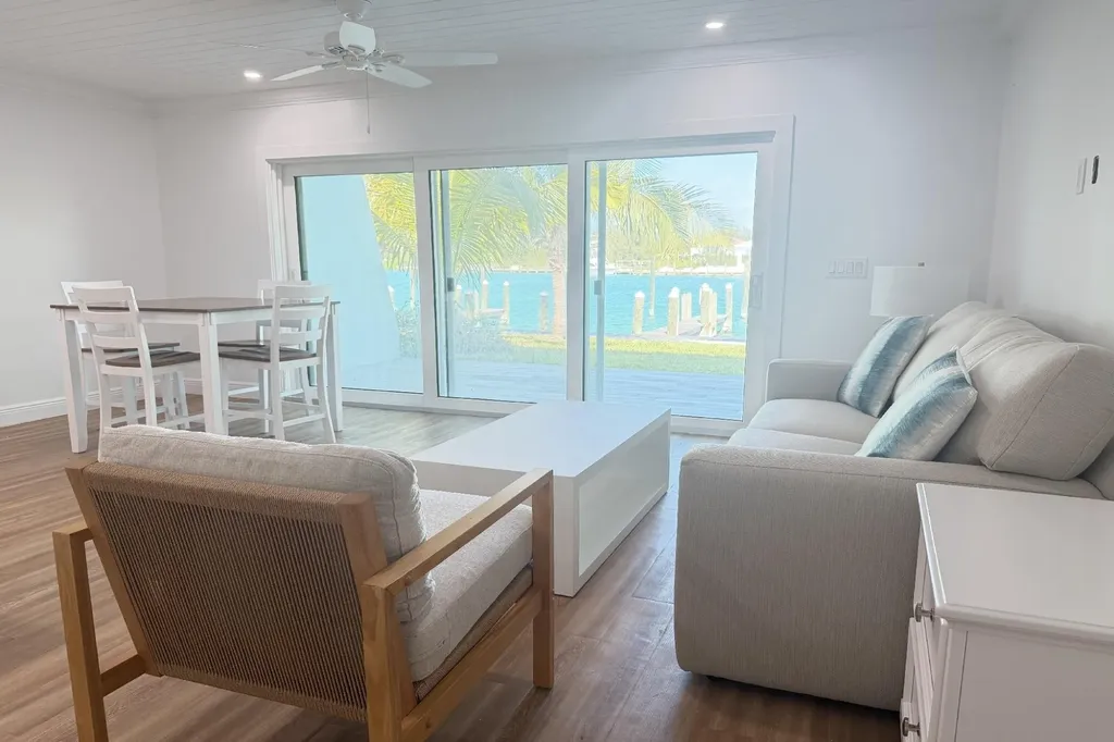 Atlantis #2121 Abaco BS