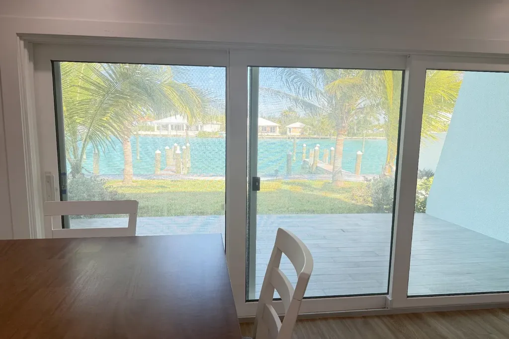 Atlantis #2121 Abaco BS