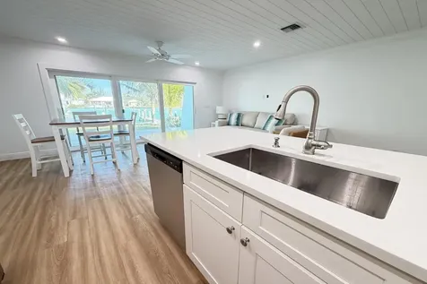 Atlantis #2121 Abaco BS