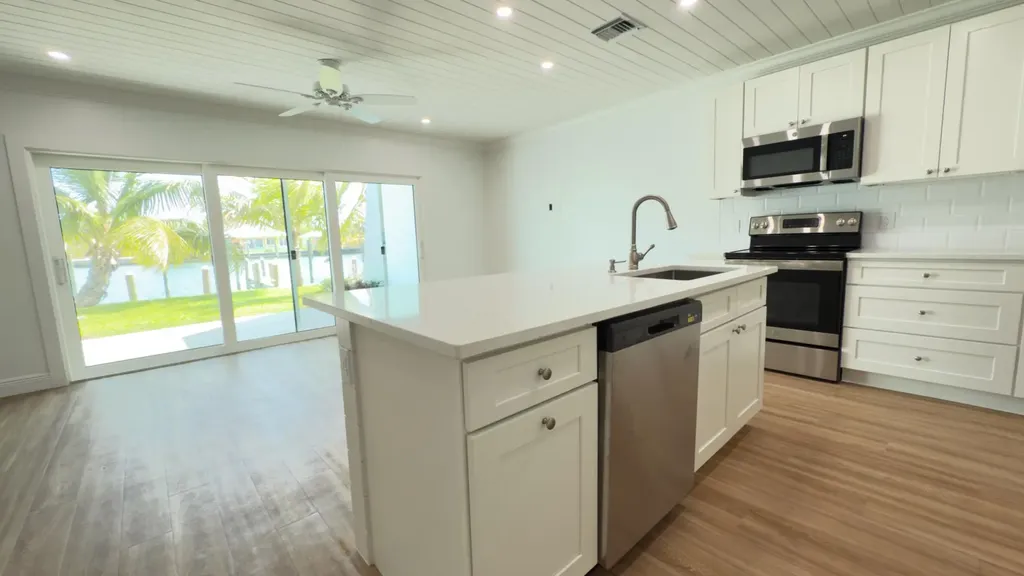 Atlantis #2120 Abaco BS