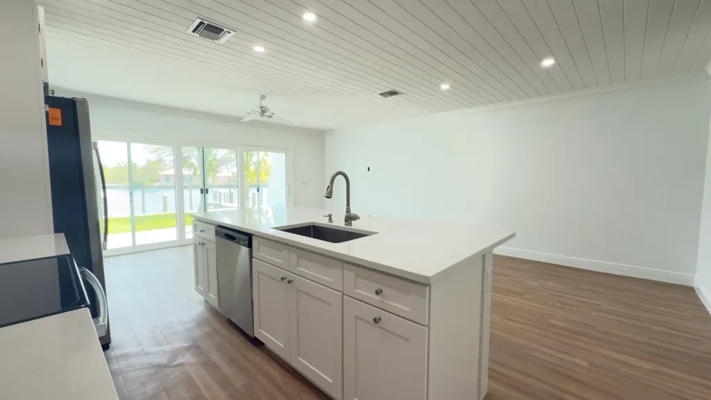 Atlantis #2118 Abaco BS