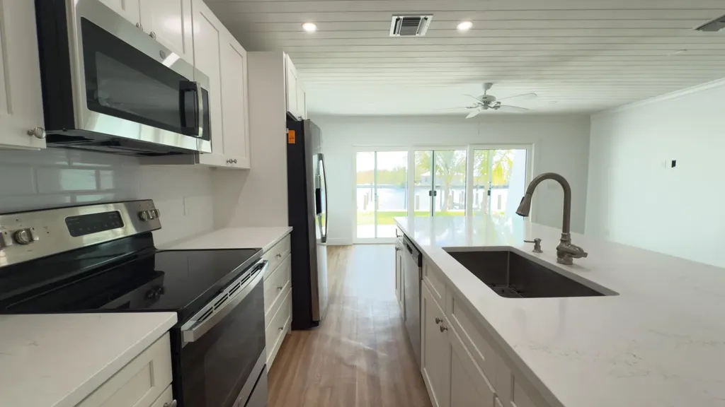 Atlantis #2118 Abaco BS