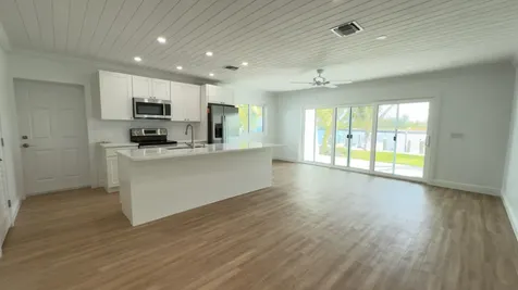 Atlantis #2118 Abaco BS