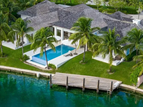 3 Aguas Shamrock Road New Providence Paradise Island BS