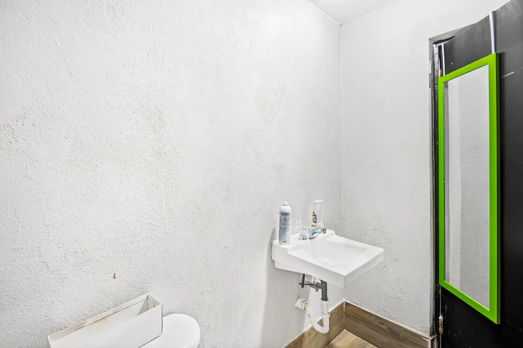 Carmichael Road Rental New Providence Paradise Island BS