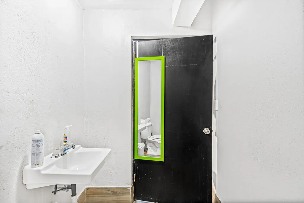 Carmichael Road Rental New Providence Paradise Island BS