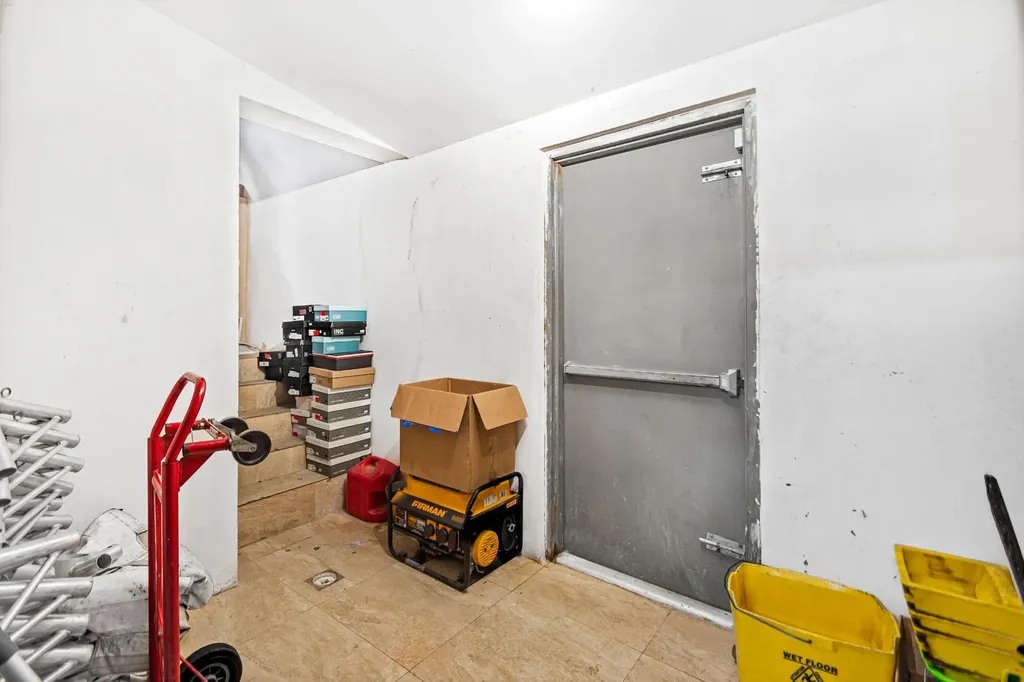 Carmichael Road Rental New Providence Paradise Island BS