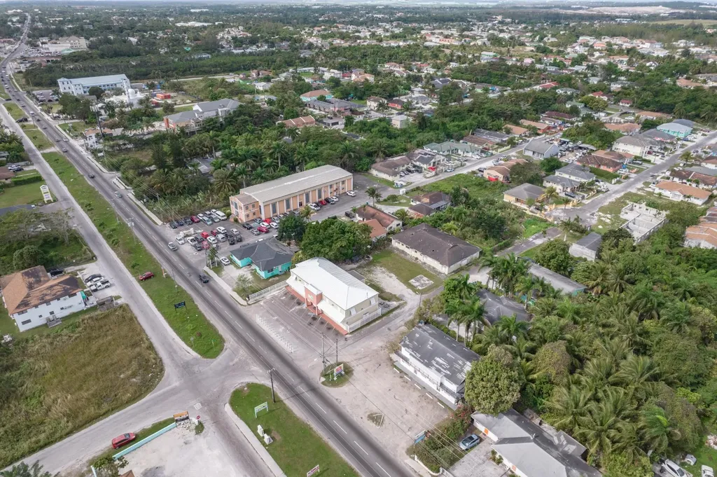 Carmichael Road Rental New Providence Paradise Island BS