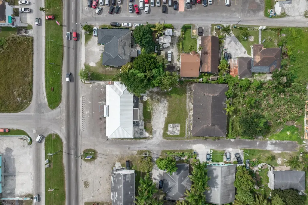 Carmichael Road Rental New Providence Paradise Island BS