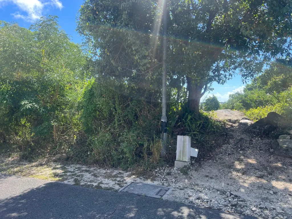 Garden Hills New Providence Paradise Island BS