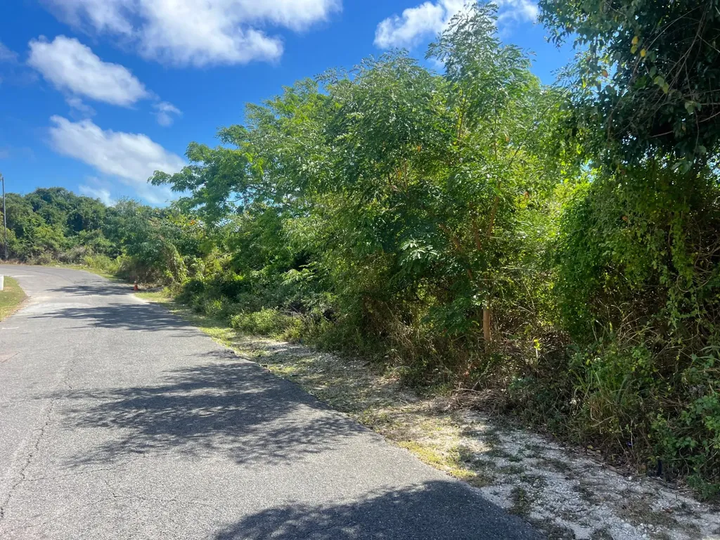 Garden Hills New Providence Paradise Island BS