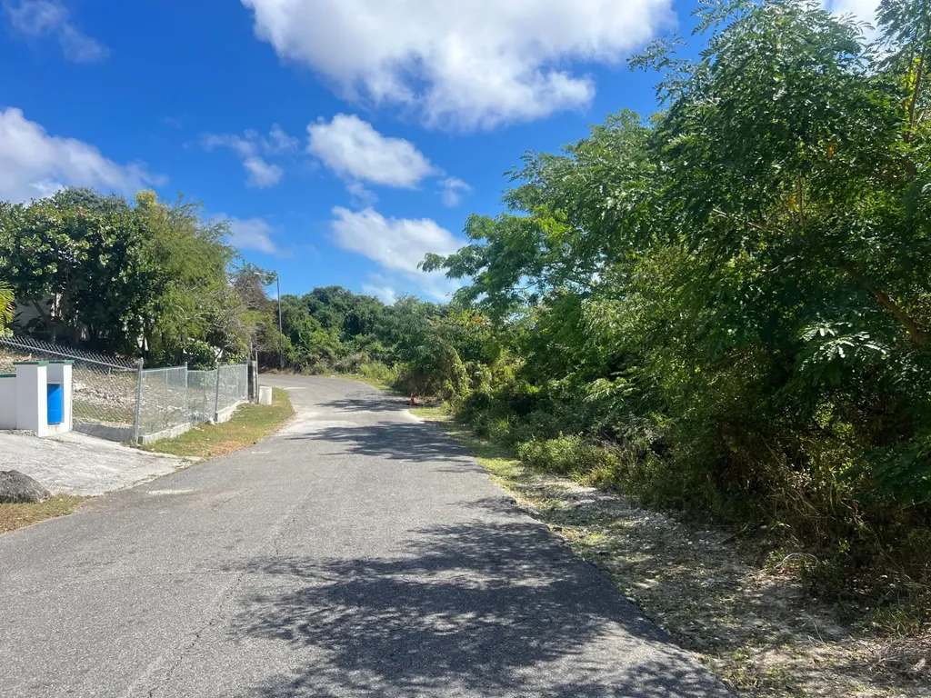 Garden Hills New Providence Paradise Island BS