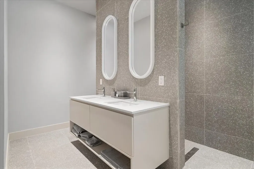 I-1 Westend Love Beach New Providence Paradise Island BS