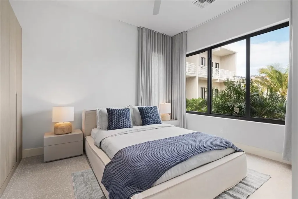 I-1 Westend Love Beach New Providence Paradise Island BS