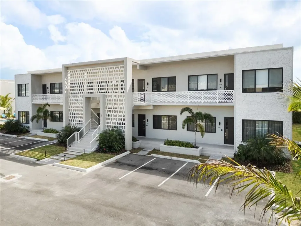 I-1 Westend Love Beach New Providence Paradise Island BS