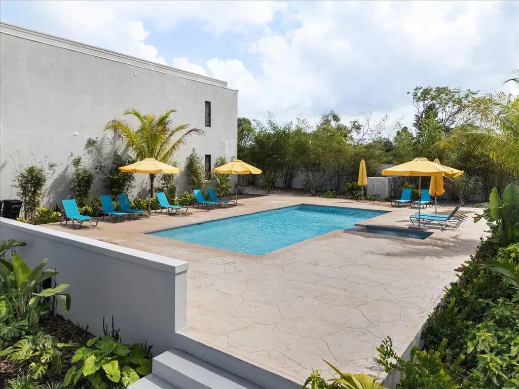 I-1 Westend Love Beach New Providence Paradise Island BS