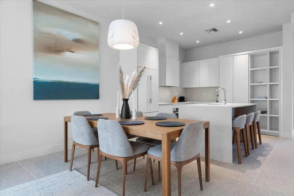 I-1 Westend Love Beach New Providence Paradise Island BS