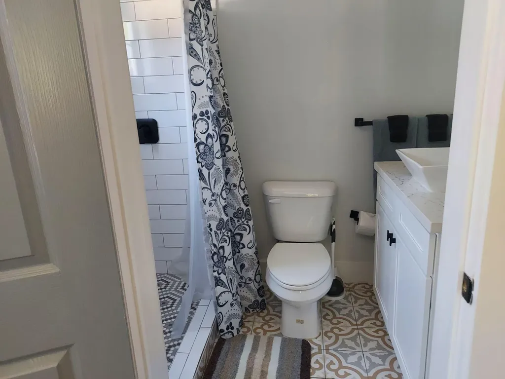 Home In Rainbow Bay Eleuthera BS