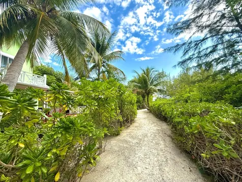 Diamonds By The Sea Topaz Grand Bahama Freeport BS