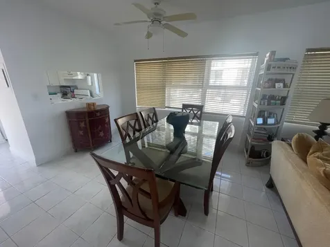 Riviera Towers Condominiu Grand Bahama Freeport BS