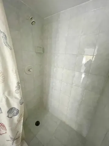 Riviera Towers Condominiu Grand Bahama Freeport BS