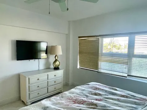 Riviera Towers Condominiu Grand Bahama Freeport BS