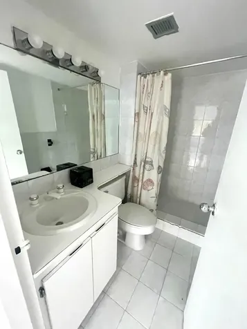 Riviera Towers Condominiu Grand Bahama Freeport BS