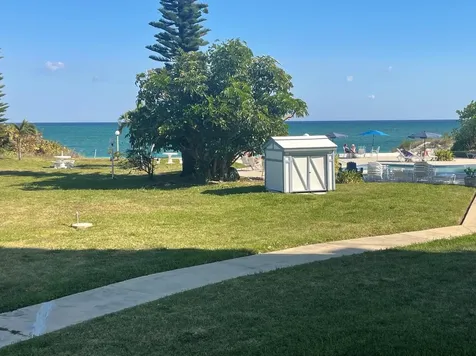 Riviera Towers Condominiu Grand Bahama Freeport BS