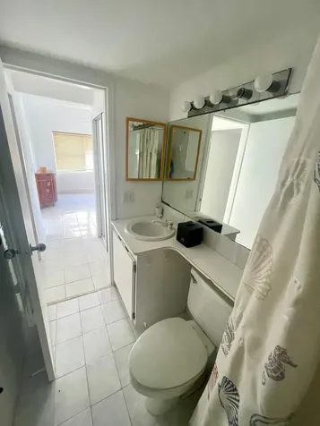 Riviera Towers Condominiu Grand Bahama Freeport BS