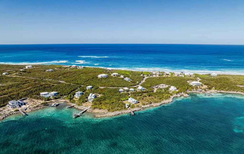 Lot 91, Dolphin Beach Estate Abaco BS