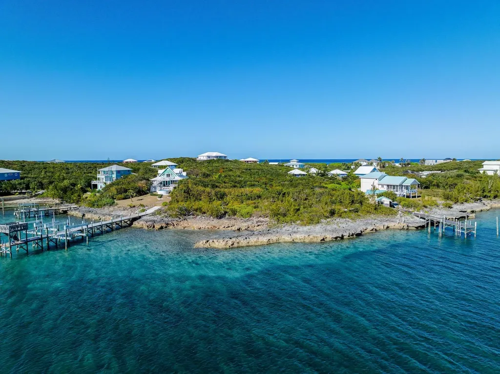 Lot 91, Dolphin Beach Estate Abaco BS