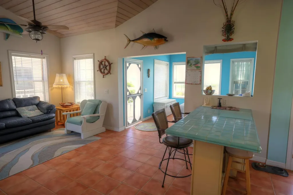 Chimney Hill #3 Abaco BS