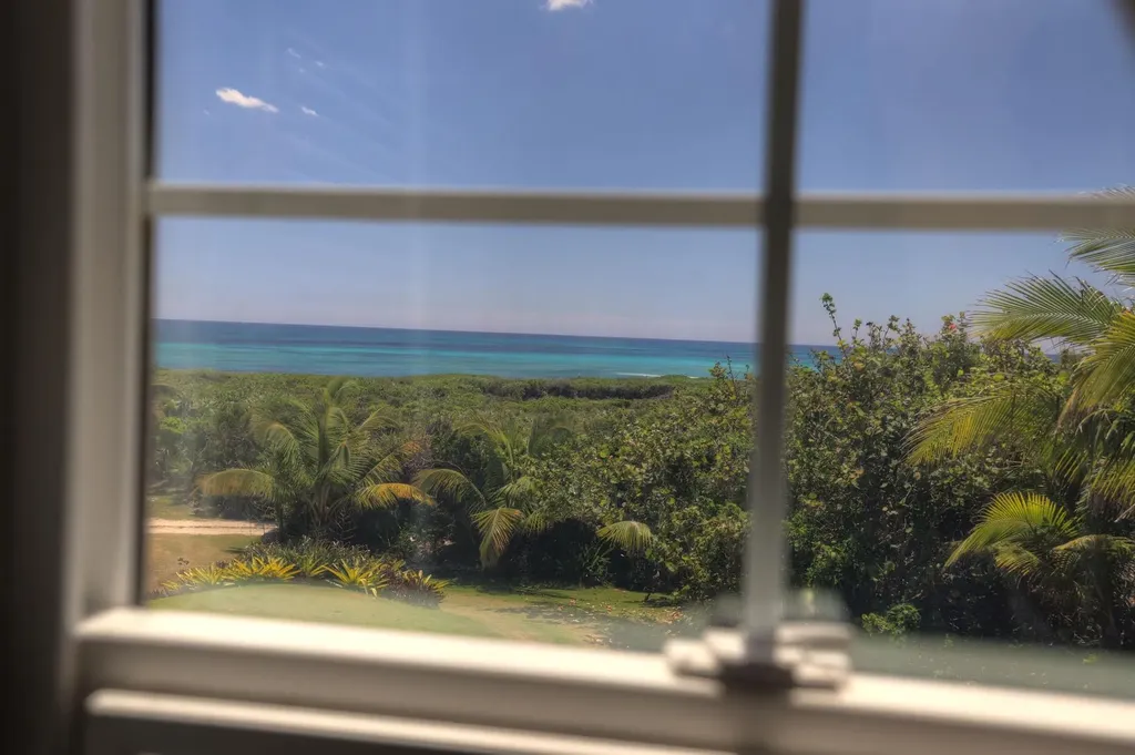 Chimney Hill #3 Abaco BS