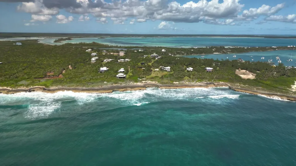 Chimney Hill #3 Abaco BS