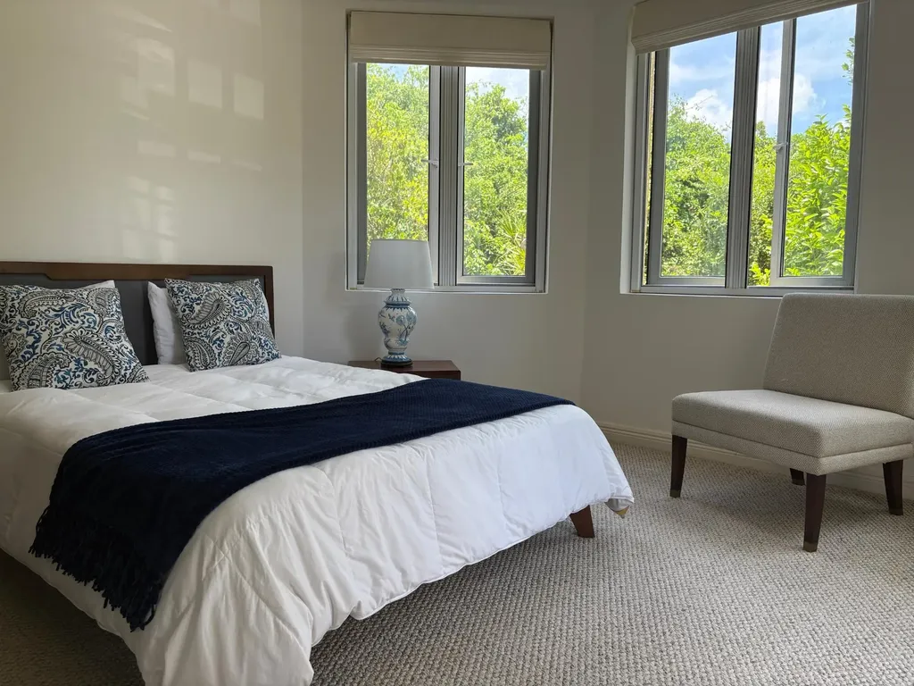 Lyford Hills New Providence Paradise Island BS