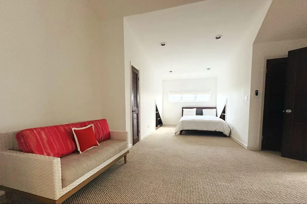 Lyford Hills New Providence Paradise Island BS