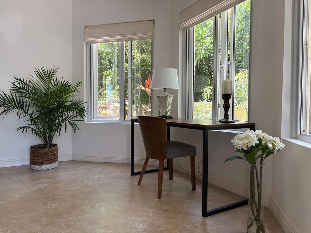 Lyford Hills New Providence Paradise Island BS