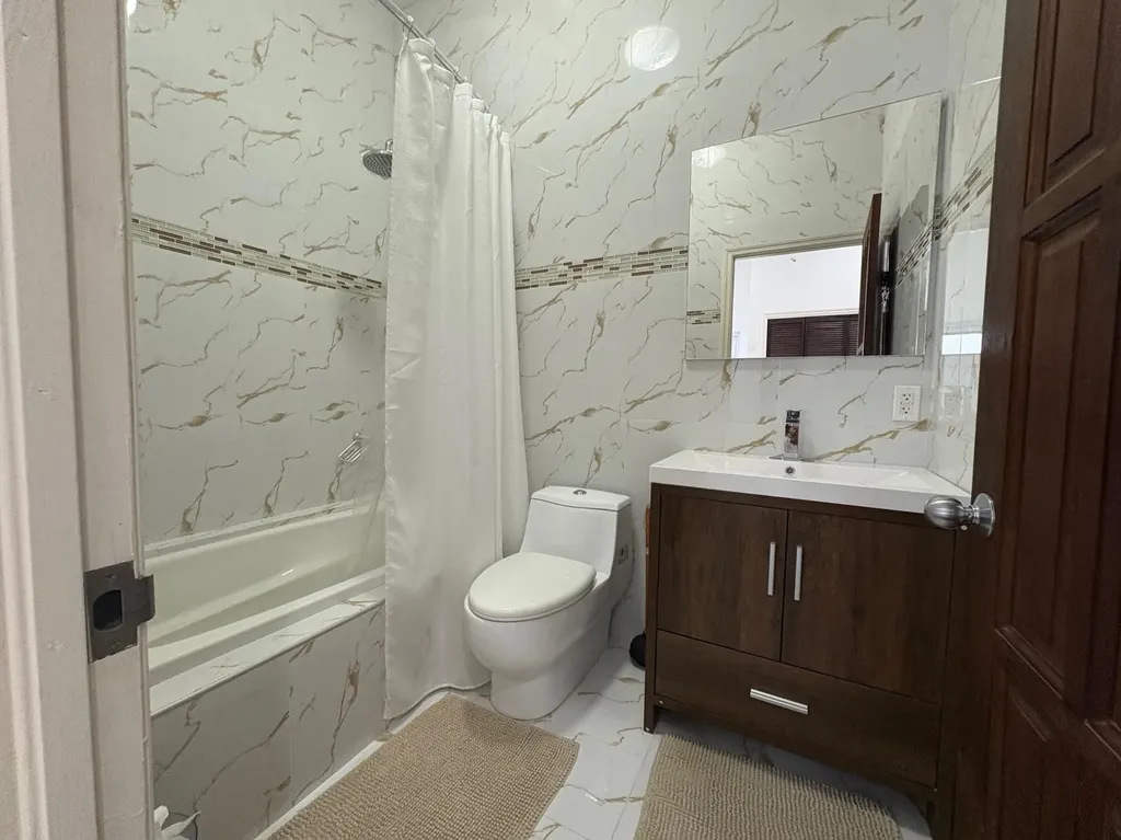 Lyford Hills 2/2.5 New Providence Paradise Island BS