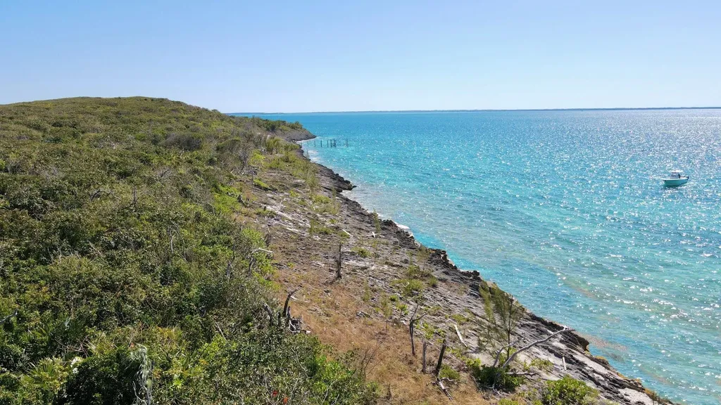 Lot 3 Soap Point Abaco BS