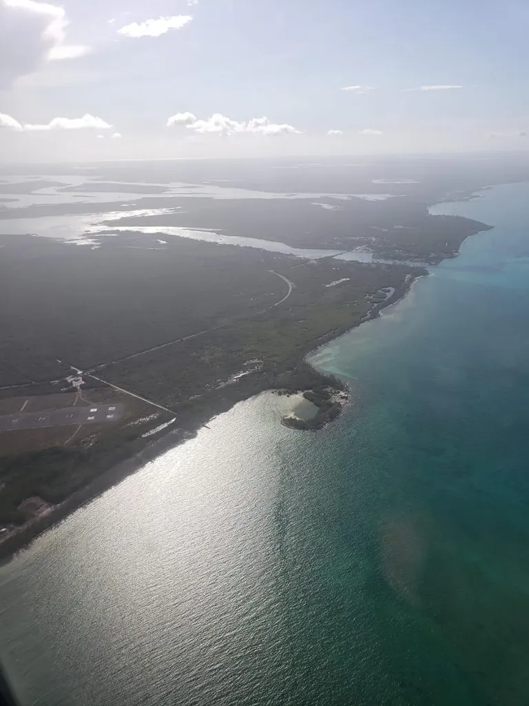 10 Acres Fresh Creek Andros BS