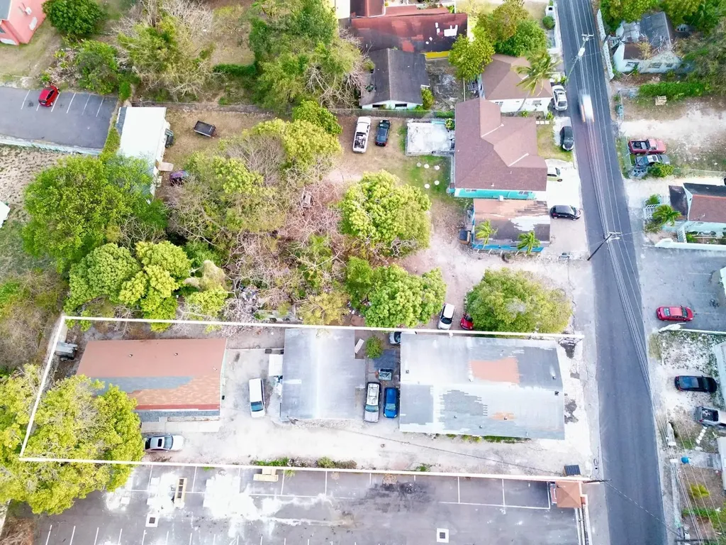 Mount Royal Avenue New Providence Paradise Island BS